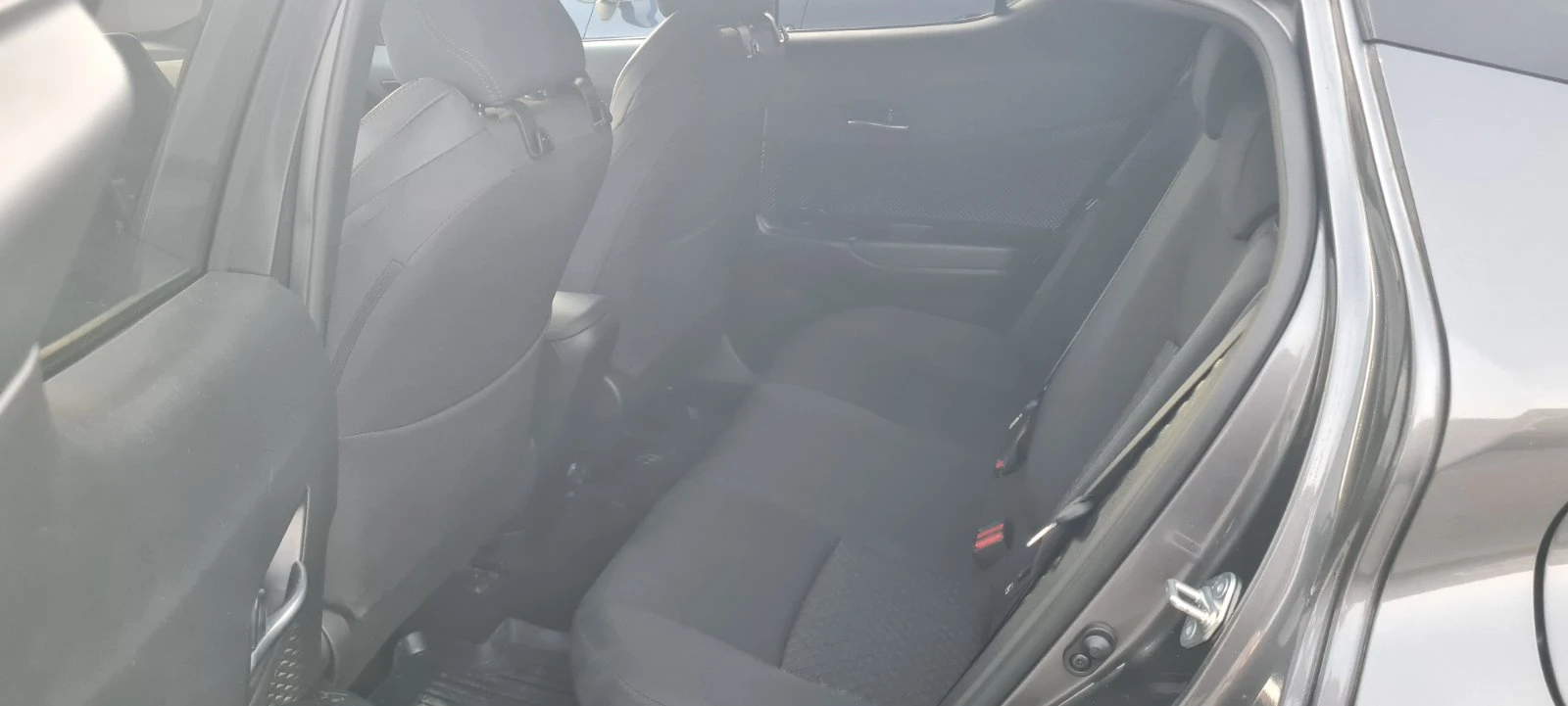 Toyota C-HR, снимка 6 - Автомобили и джипове - 56439297