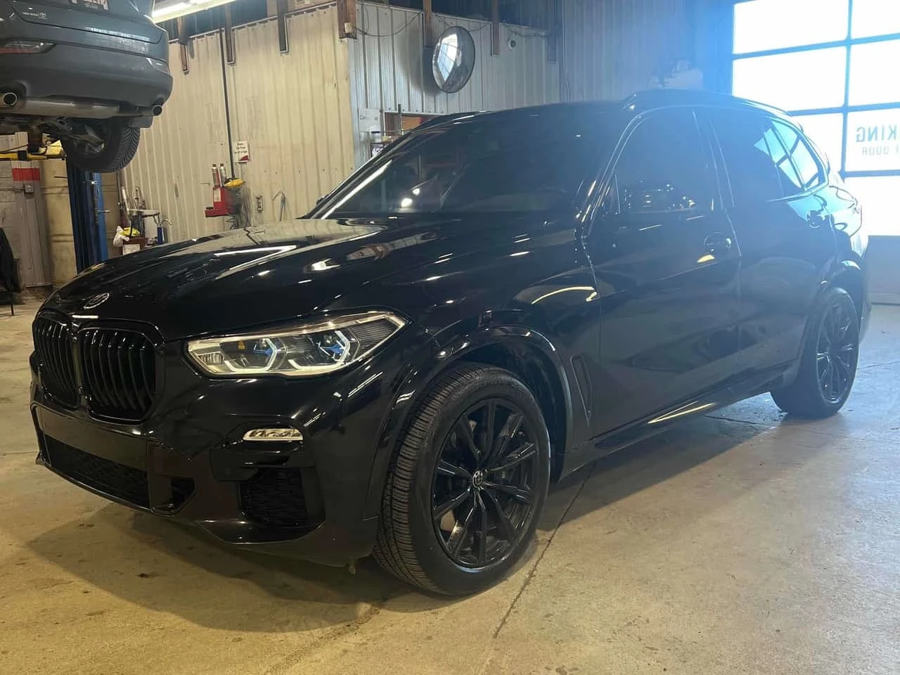 BMW X5 xDrive40i M-Sport CARFAX