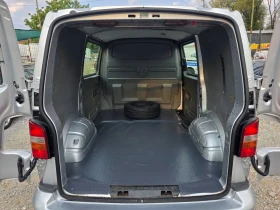 VW Transporter 2.5TDI 131K.C. / КЛИМАТИК / 2006 ГОДИНА, снимка 13