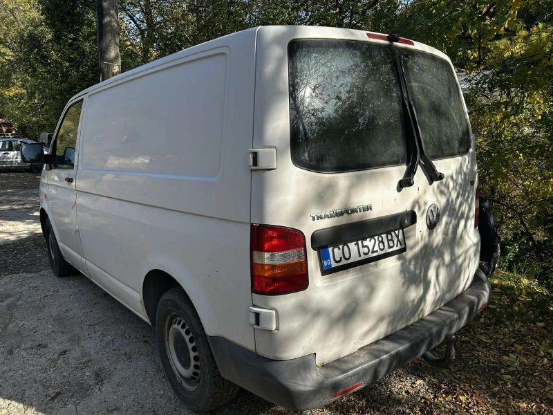 VW T5, снимка 3 - Бусове и автобуси - 48453393