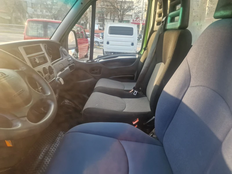 Iveco 35c15 Клима 3.0 HPi швейцарски , снимка 13 - Бусове и автобуси - 48323664