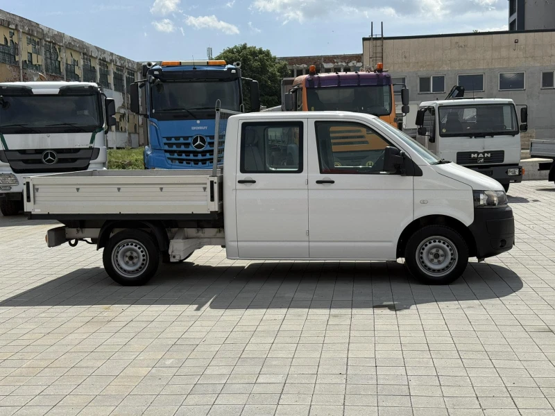 VW Transporter T6 - товоропътнически - 6 местен, снимка 2 - Бусове и автобуси - 50176376