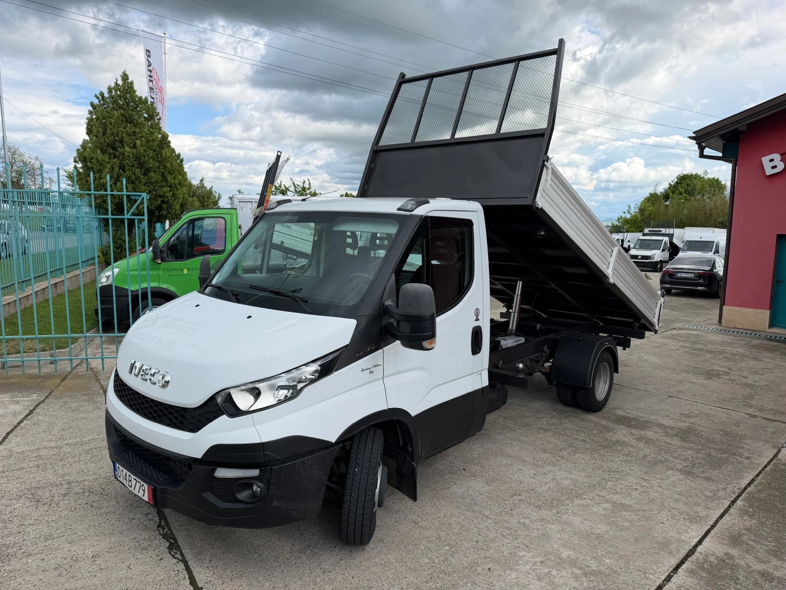Iveco Daily 3.0HPI* 35C17* Тристранен самосвал* 4.00 метра кош, снимка 2 - Бусове и автобуси - 54653218