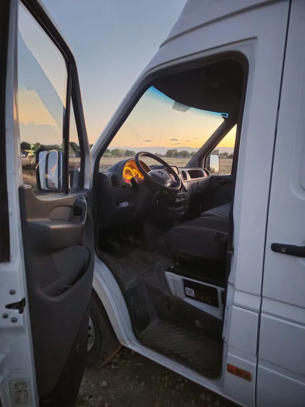 Mercedes-Benz Sprinter 313, снимка 9 - Бусове и автобуси - 56569698