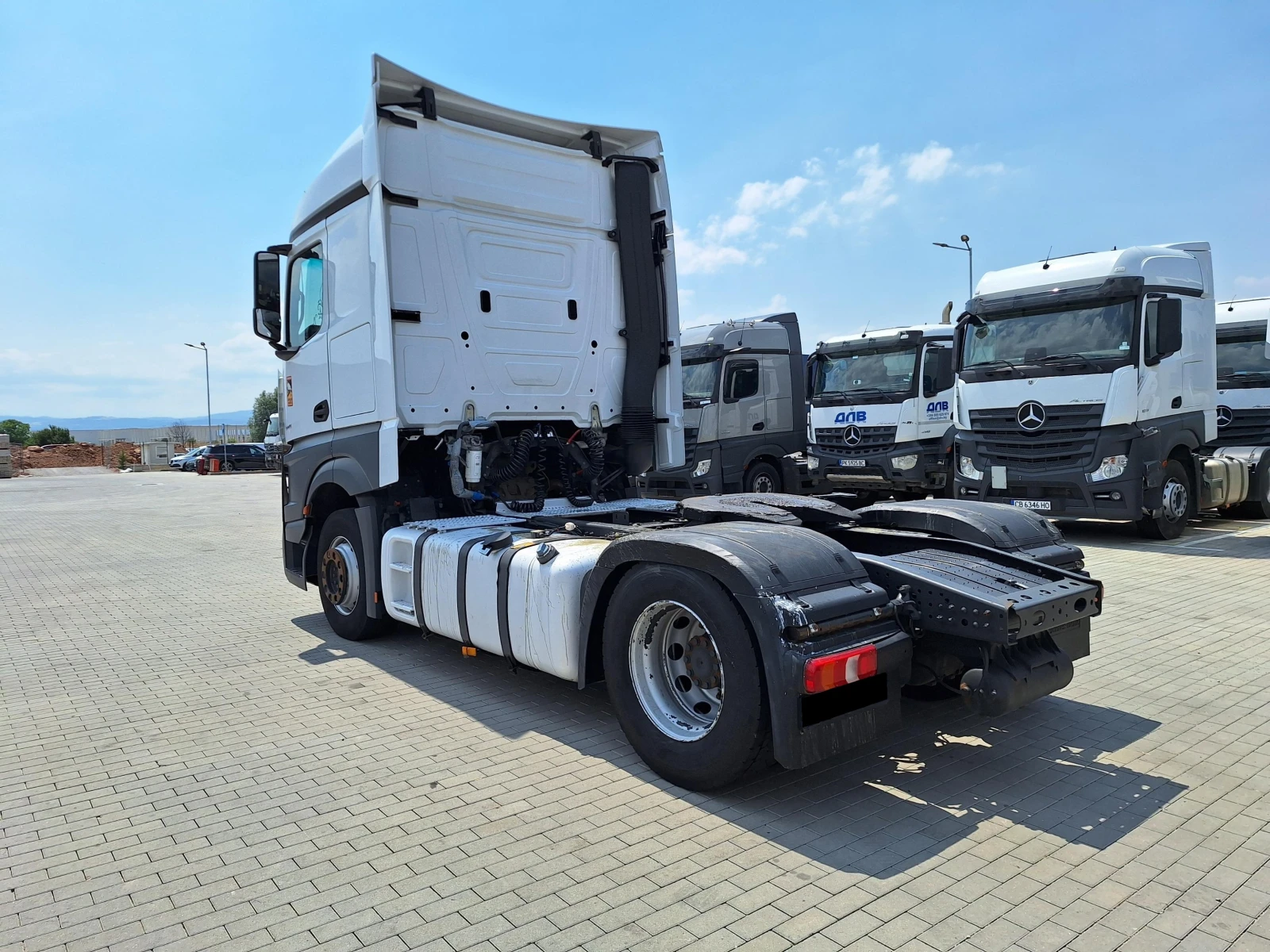 Mercedes-Benz Actros 1845 LS - изображение 5