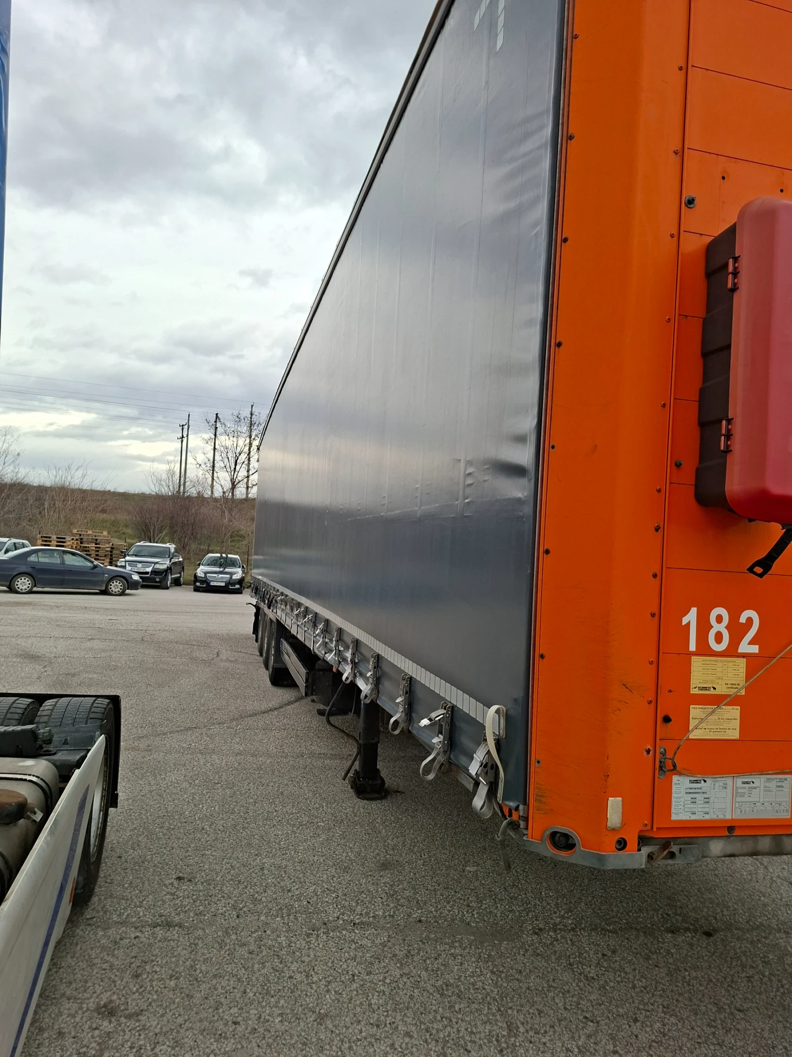Iveco Stralis МЕГА, снимка 8 - Камиони - 56660175