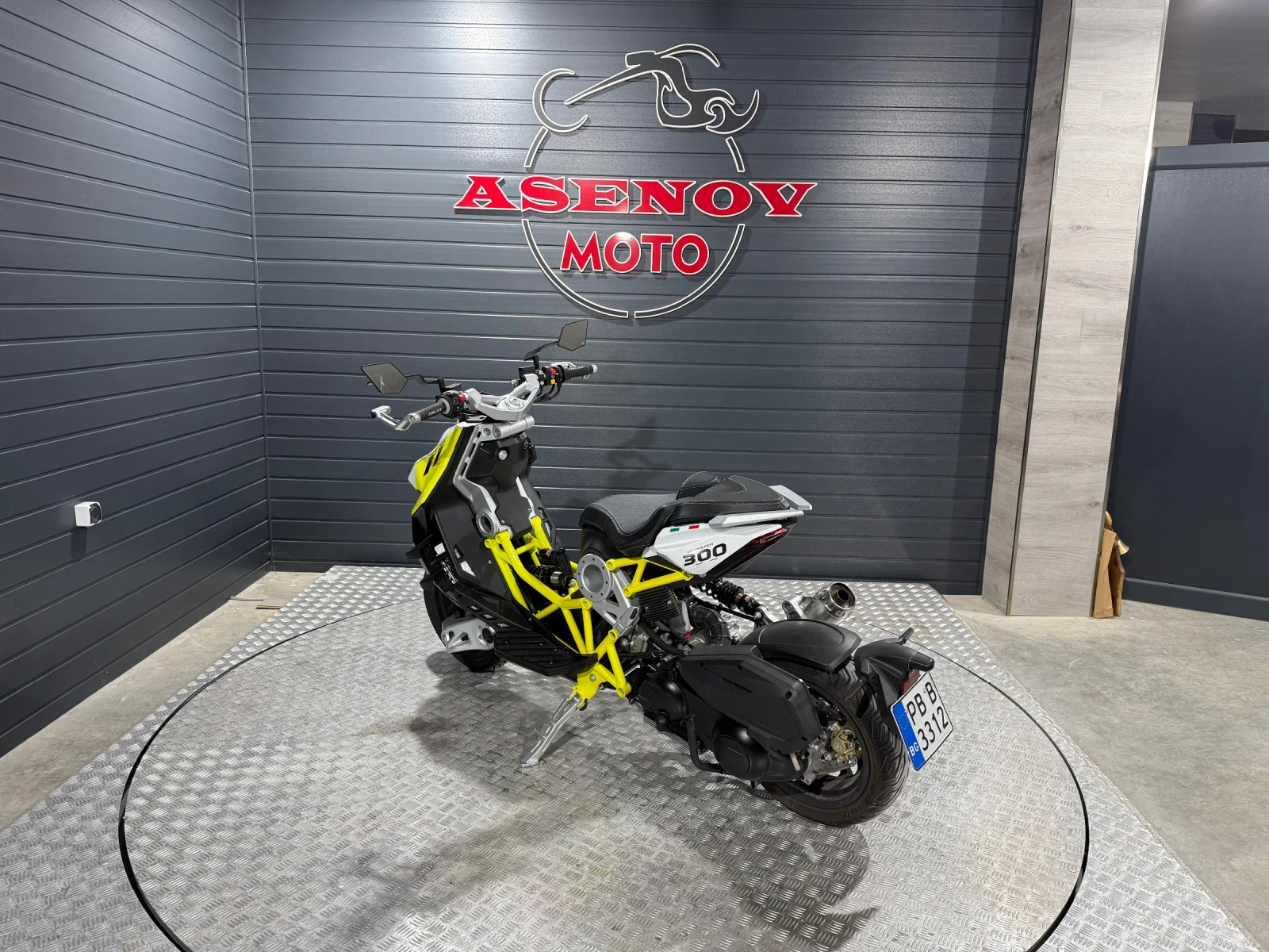 Italjet Dragster 300 Malossi - изображение 6