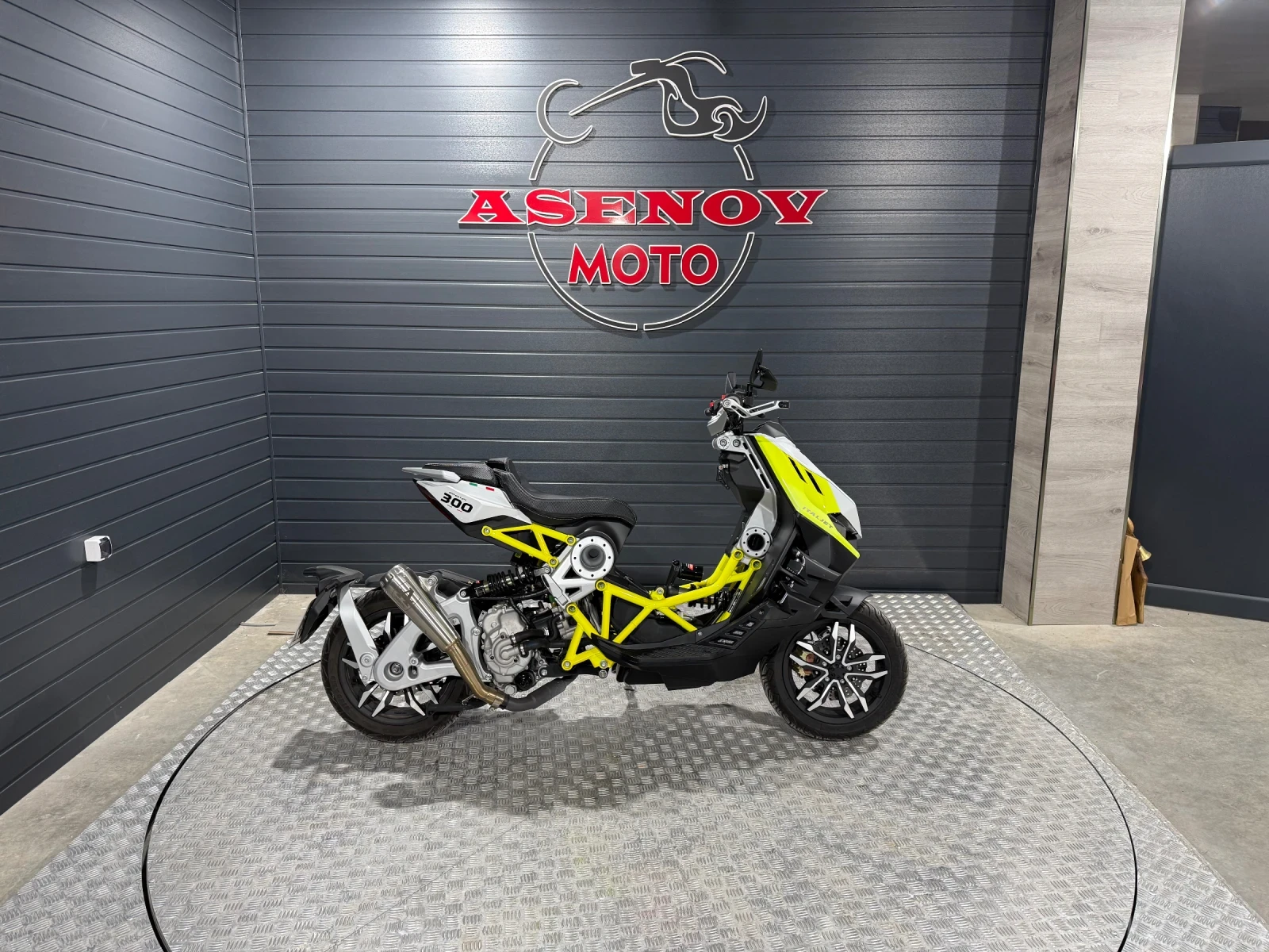 Italjet Dragster 300 Malossi - изображение 4