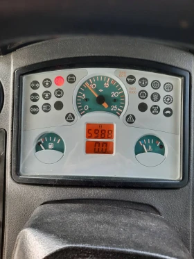 Трактор Claas Celtis 456 RC, снимка 2