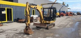      Cat 302.5C  