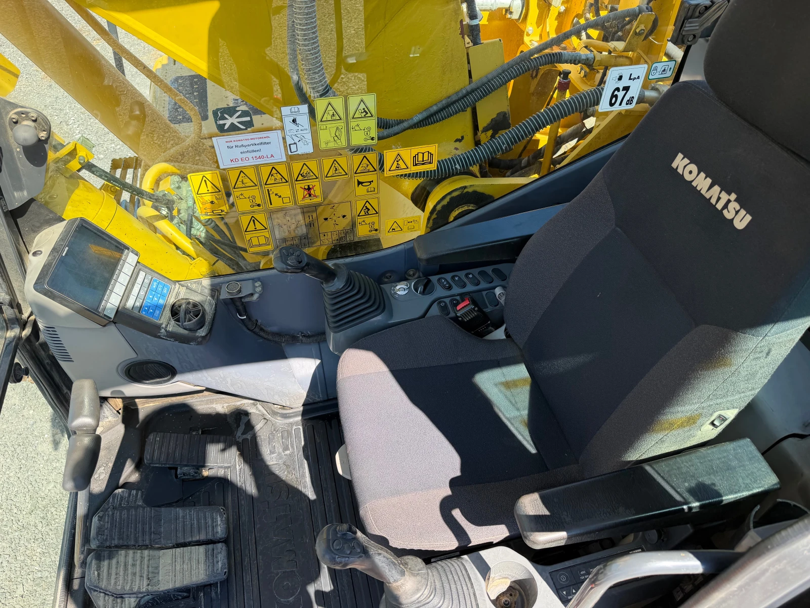 Багер Komatsu PC 210 LCI-11 ЛИЗИНГ, снимка 13 - Индустриална техника - 54593965