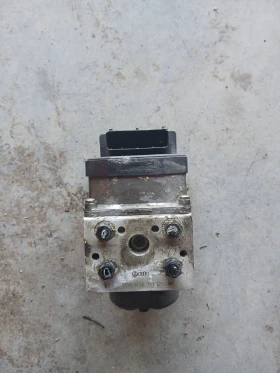 8E0 614 111 B ABS помпа Audi A4 /Passat 5, снимка 4