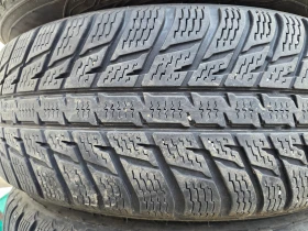 Гуми Зимни 225/65R17, снимка 2 - Гуми и джанти - 53309620