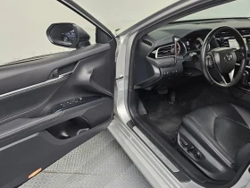 Toyota Camry 2.5 XV70, снимка 10
