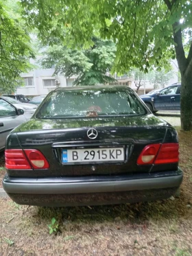 Mercedes-Benz 200 200Е, снимка 3