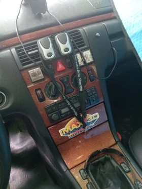 Mercedes-Benz 200 200Е, снимка 6
