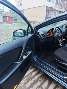 Toyota Avensis 2.0 D4D 126 к.с. | КАСКО + НОВИ ЗИМНИ ГУМИ, снимка 16