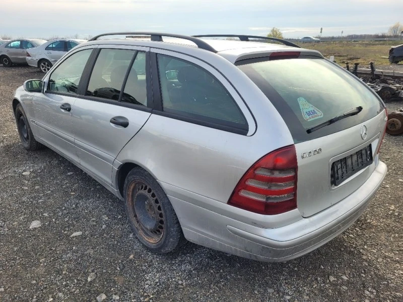 Mercedes-Benz C 220 W203 2.2 CDI само на части, снимка 6 - Автомобили и джипове - 47353019