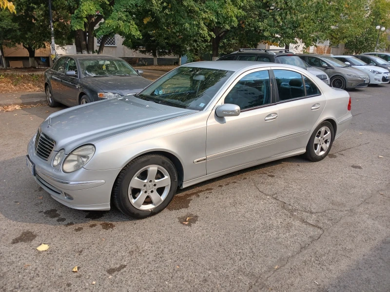 Mercedes-Benz E 320 NAVI E 320, снимка 4 - Автомобили и джипове - 47143159