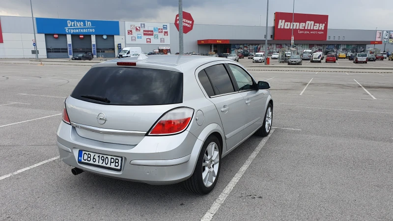 Opel Astra 1.8 COSMO, снимка 7 - Автомобили и джипове - 47357571