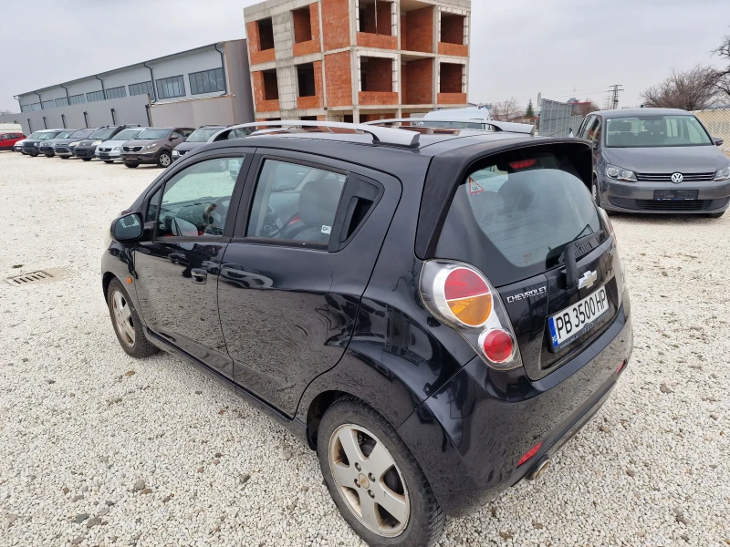 Chevrolet Spark, снимка 3 - Автомобили и джипове - 48357666