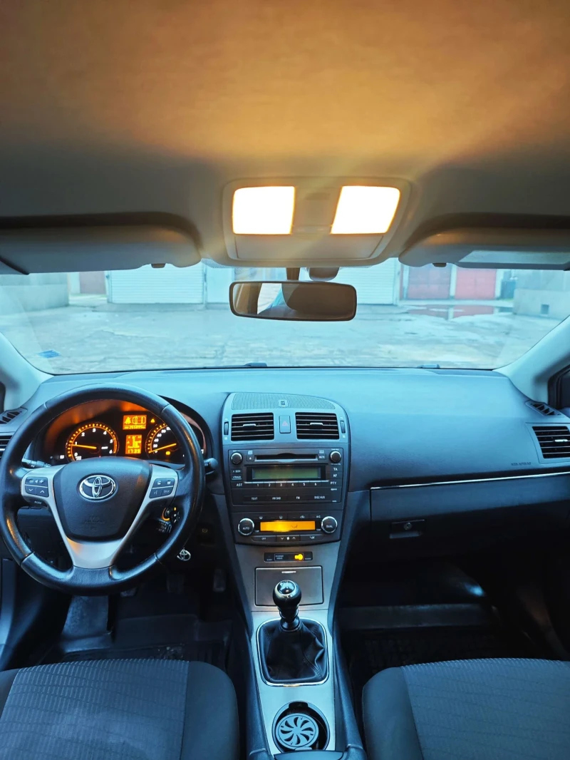 Toyota Avensis 2.0 D4D 126 к.с. | КАСКО + НОВИ ЗИМНИ ГУМИ, снимка 10 - Автомобили и джипове - 53398280