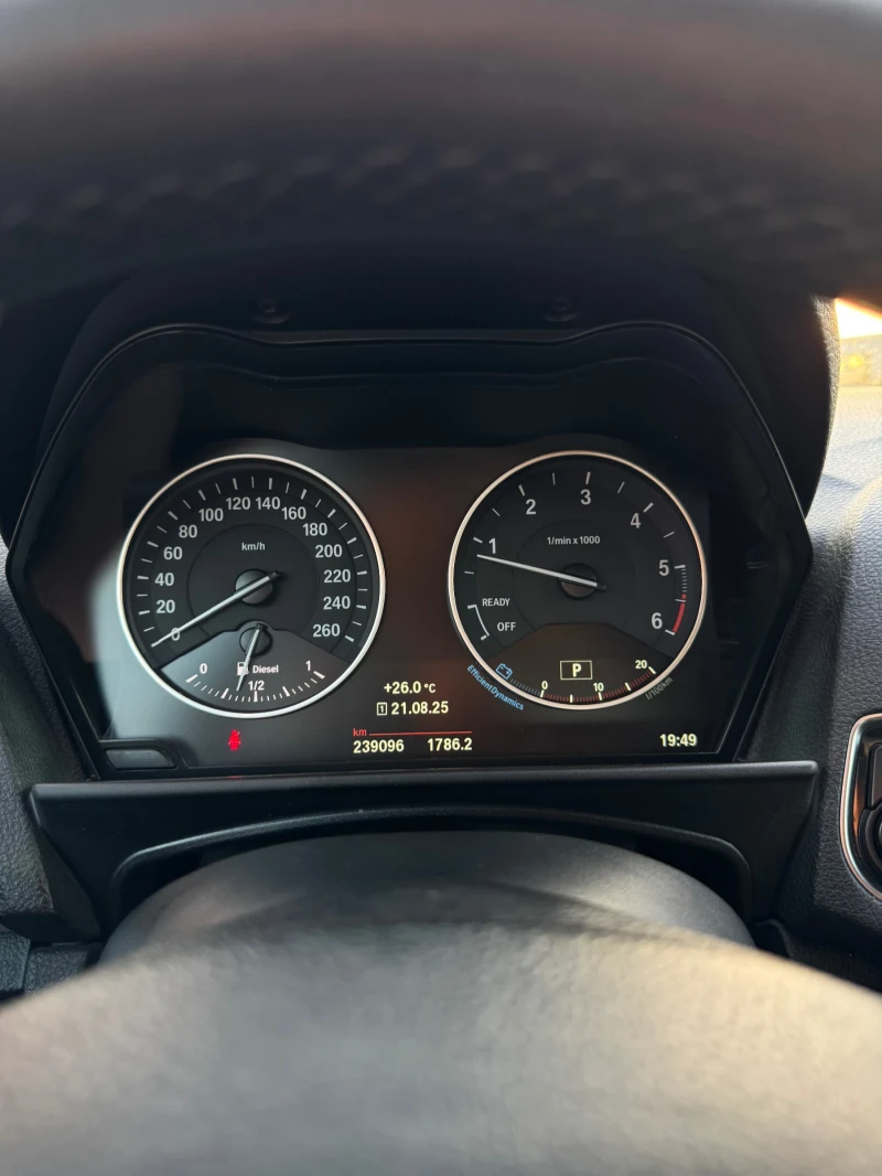 BMW 118, снимка 8 - Автомобили и джипове - 52642767