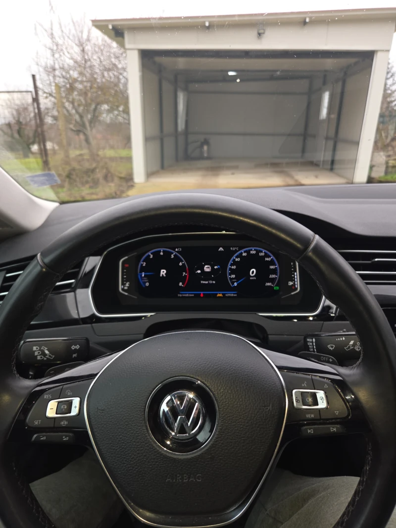 VW Arteon 2.0 , снимка 8 - Автомобили и джипове - 53248536