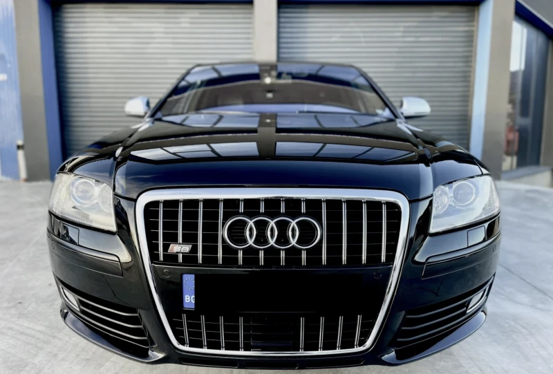 Audi S8, снимка 2 - Автомобили и джипове - 53282313