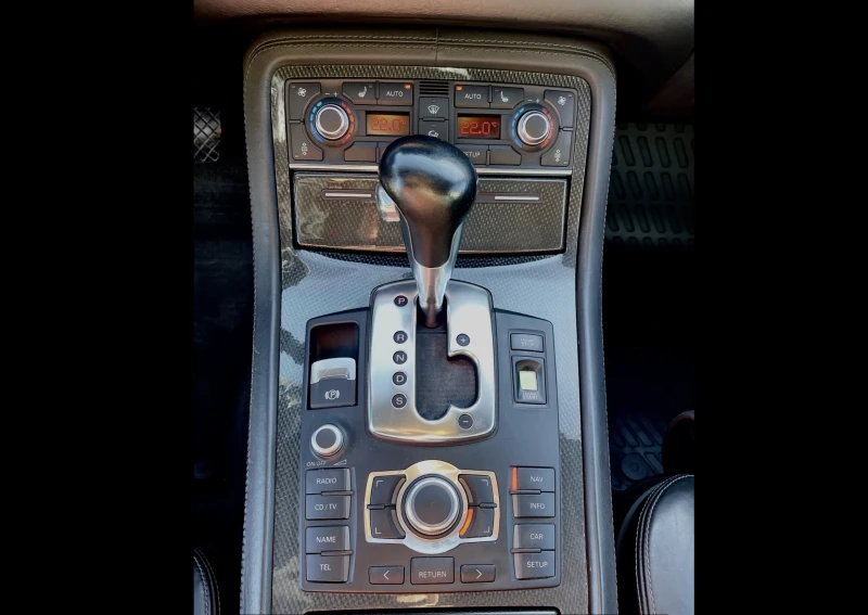 Audi S8, снимка 14 - Автомобили и джипове - 53282313