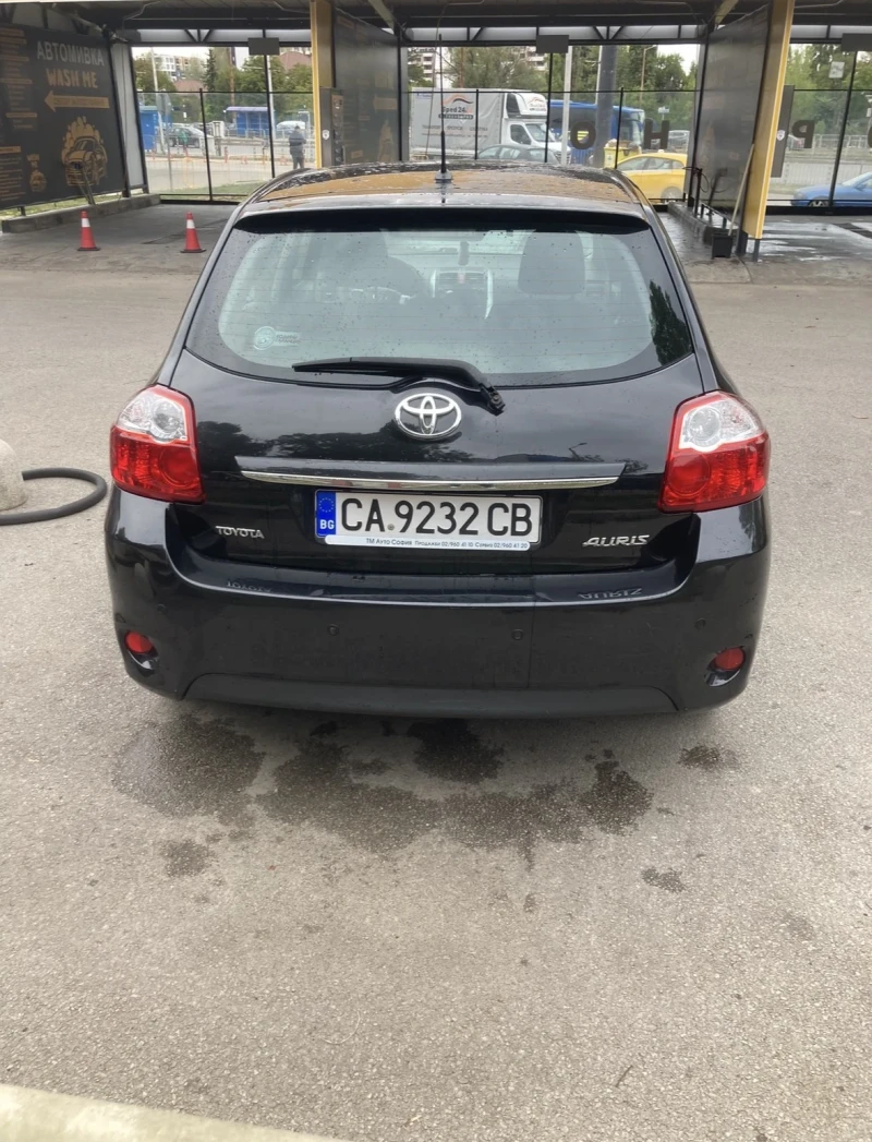 Toyota Auris, снимка 7 - Автомобили и джипове - 53407841