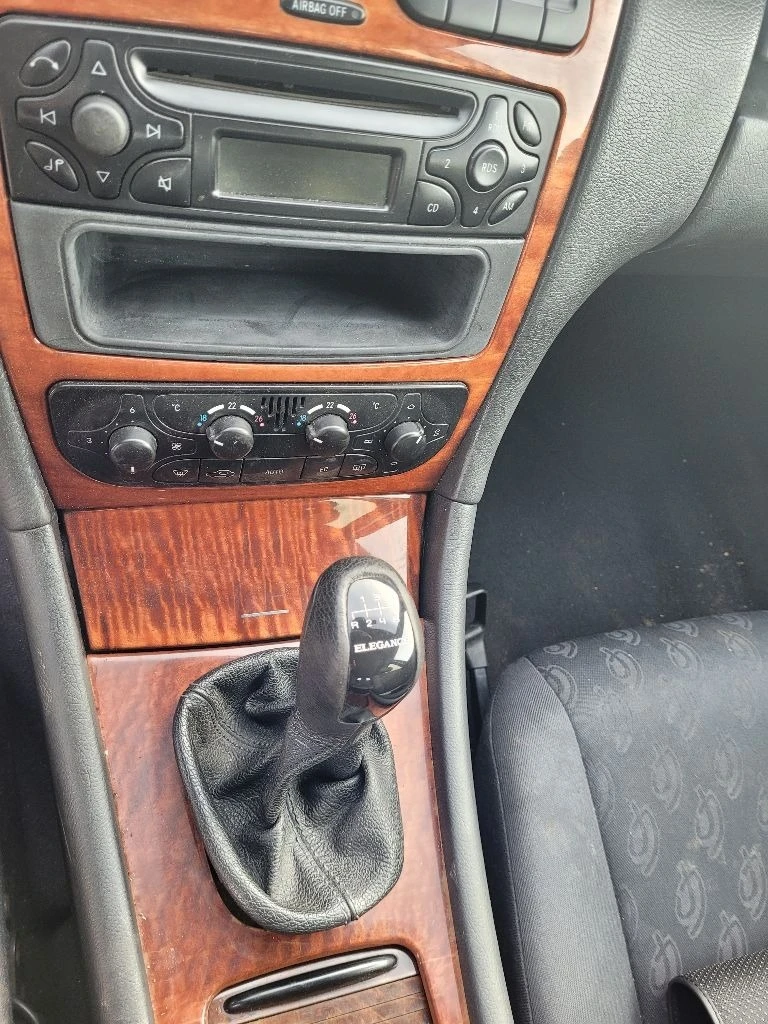 Mercedes-Benz C 220 W203 2.2 CDI само на части, снимка 11 - Автомобили и джипове - 47353019