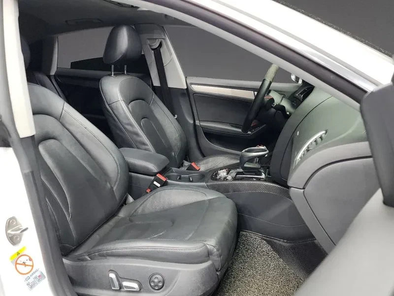 Audi A5, снимка 11 - Автомобили и джипове - 52575941