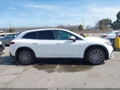 Mercedes-Benz EQS 450+ SUV, снимка 12 - Автомобили и джипове - 54169254