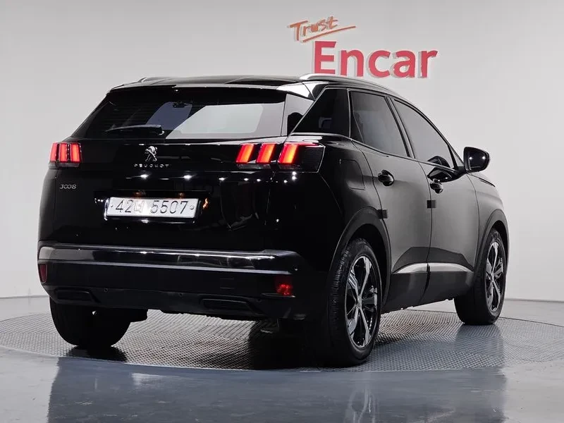 Peugeot 3008 1.6 BlueHDI, снимка 2 - Автомобили и джипове - 54298733