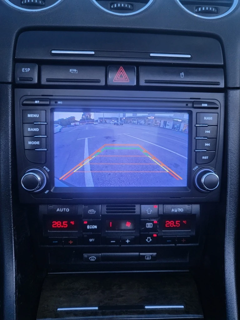 Audi A4 2.4I, снимка 13 - Автомобили и джипове - 55104398