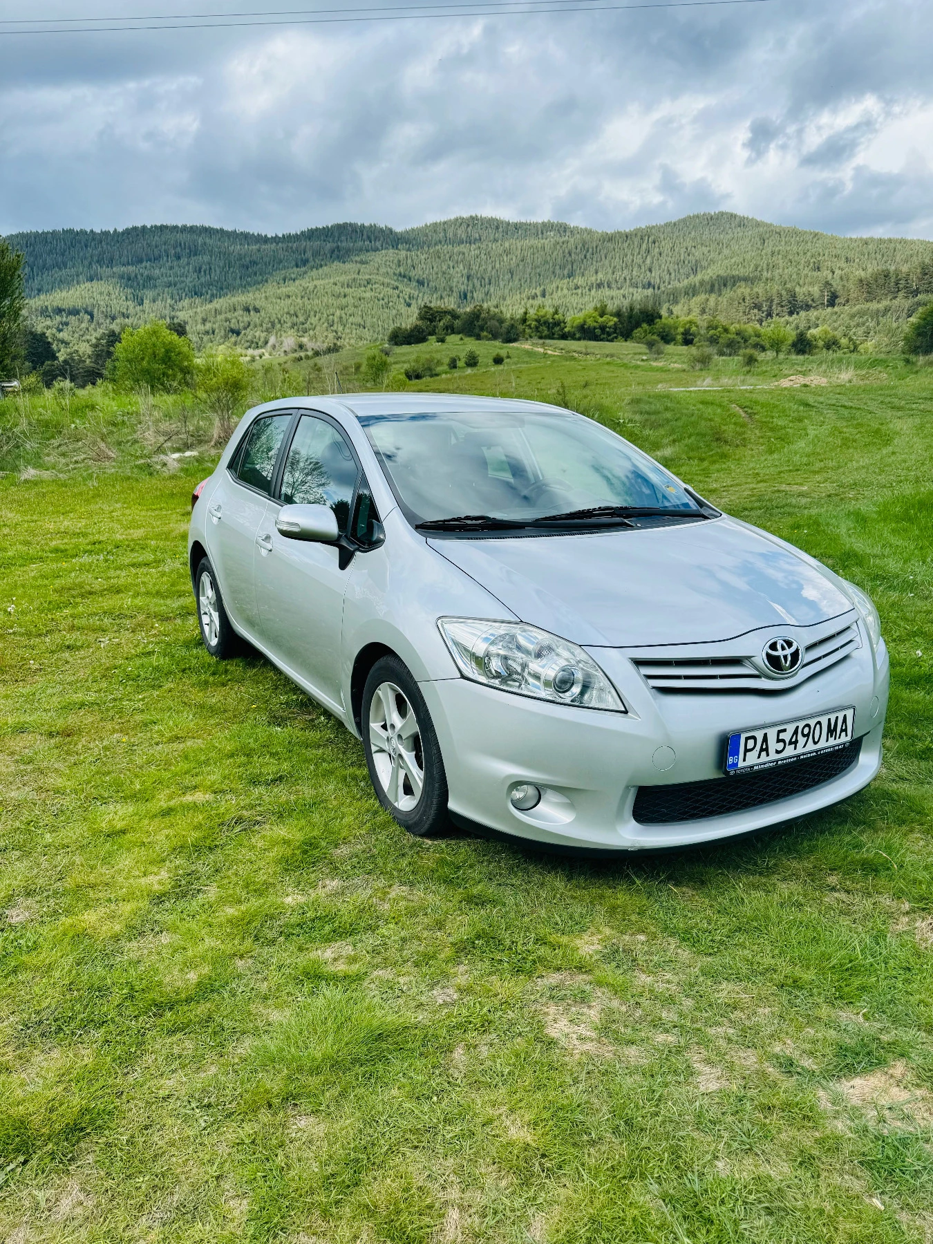 Toyota Auris 2.0 D4D FACELIFT  - изображение 2