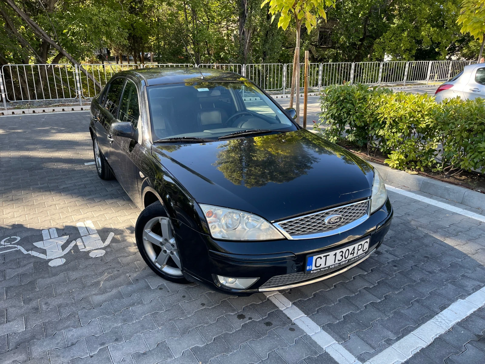 Ford Mondeo 2.2TDCI - изображение 2