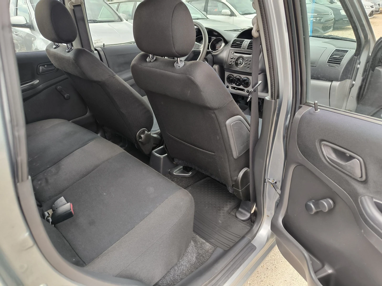 Subaru Justy 1.5i 4x4 - изображение 10