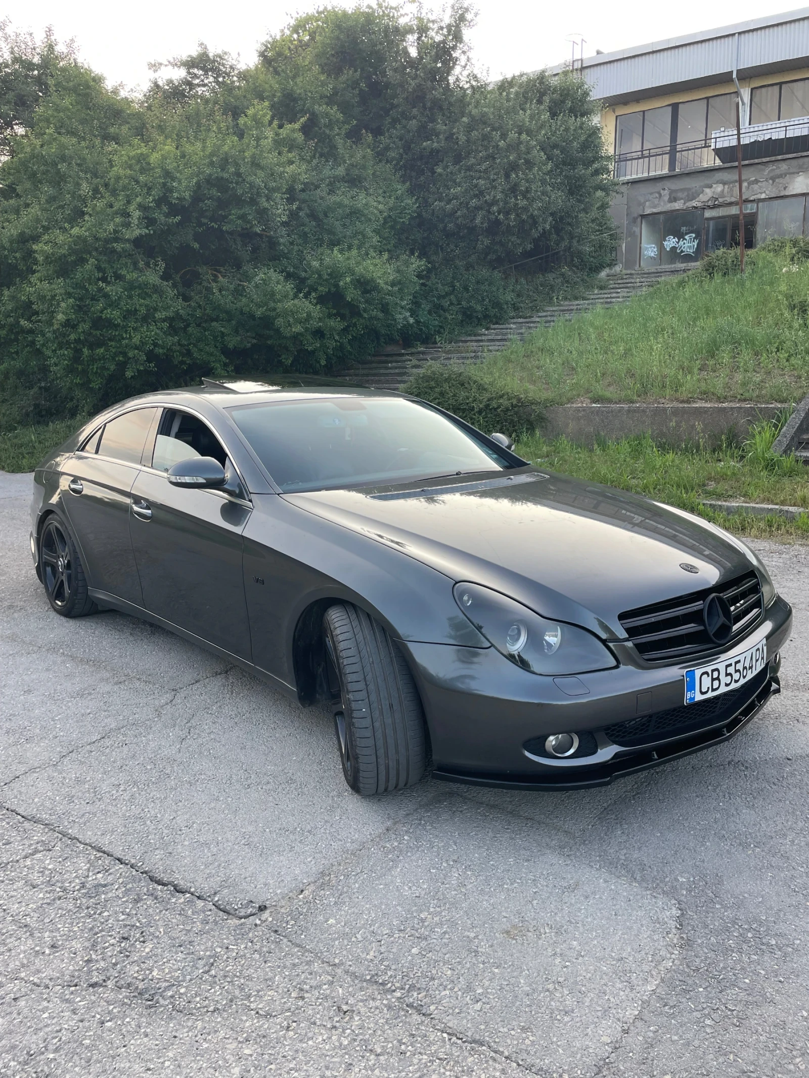 Mercedes-Benz CLS 500  - изображение 2