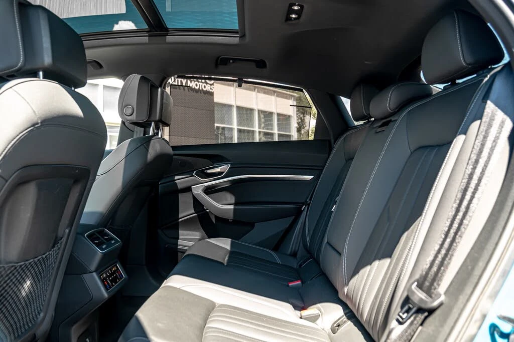 Audi E-Tron Qattro* Technik Sportback* * (   | Mobile.bg   11