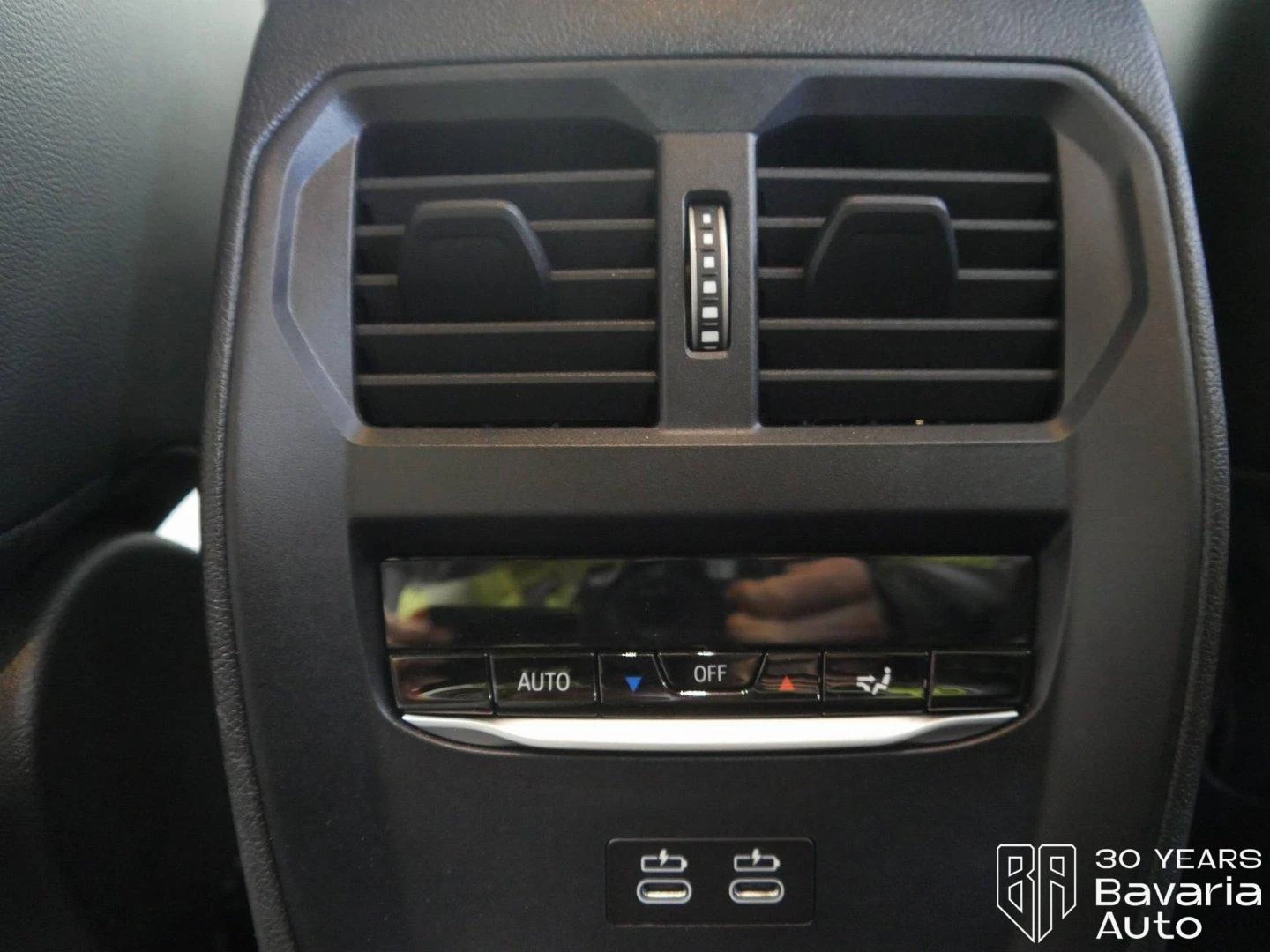 BMW 318 i M Sport Paket Steptronic | Mobile.bg   13