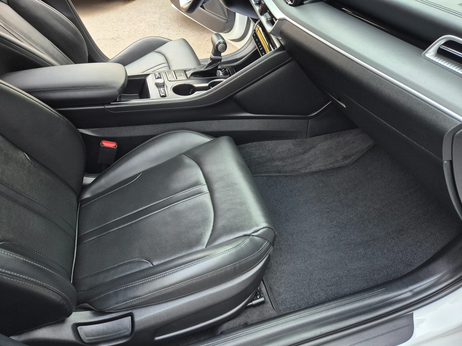 Kia K5 2.0 cm3 LPG - изображение 7