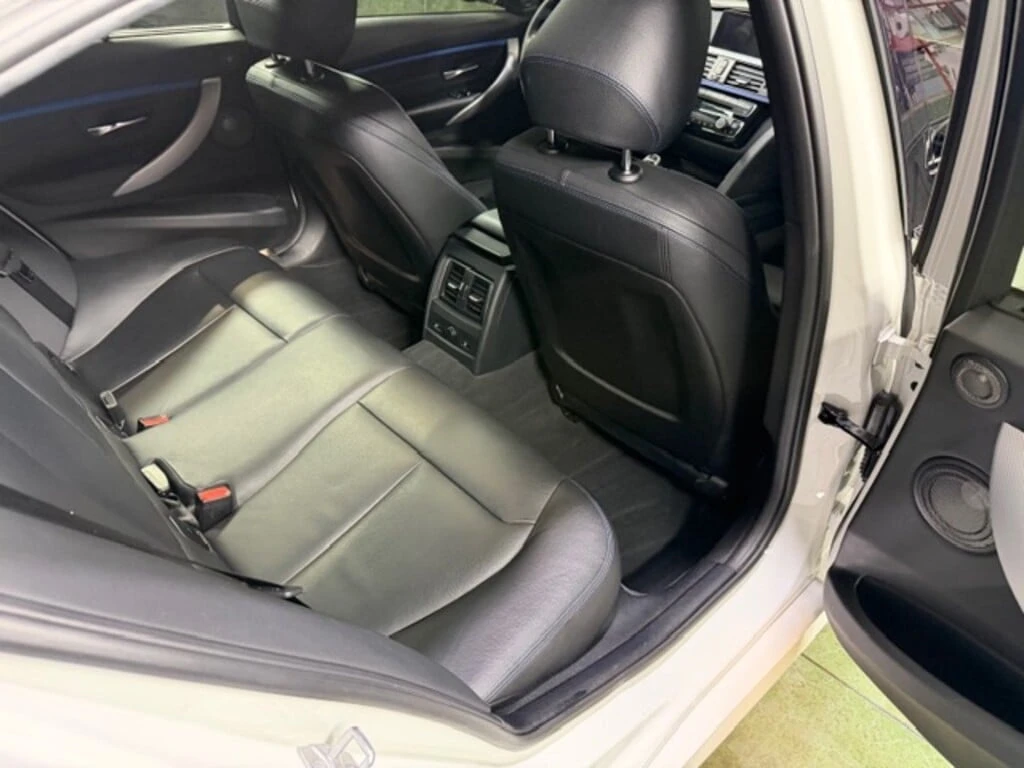 BMW 340 * 340i xDrive LOW KMS 1 OWNER CERTIFIED * CARFAX * | Mobile.bg � ����������� 8