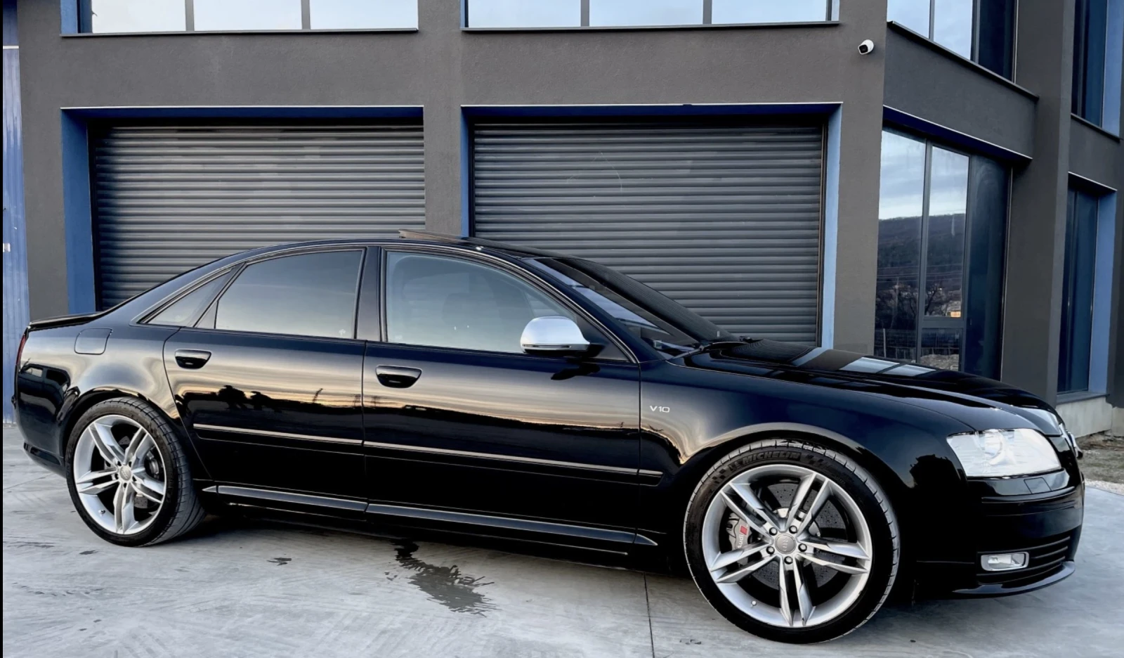 Audi S8  - изображение 3