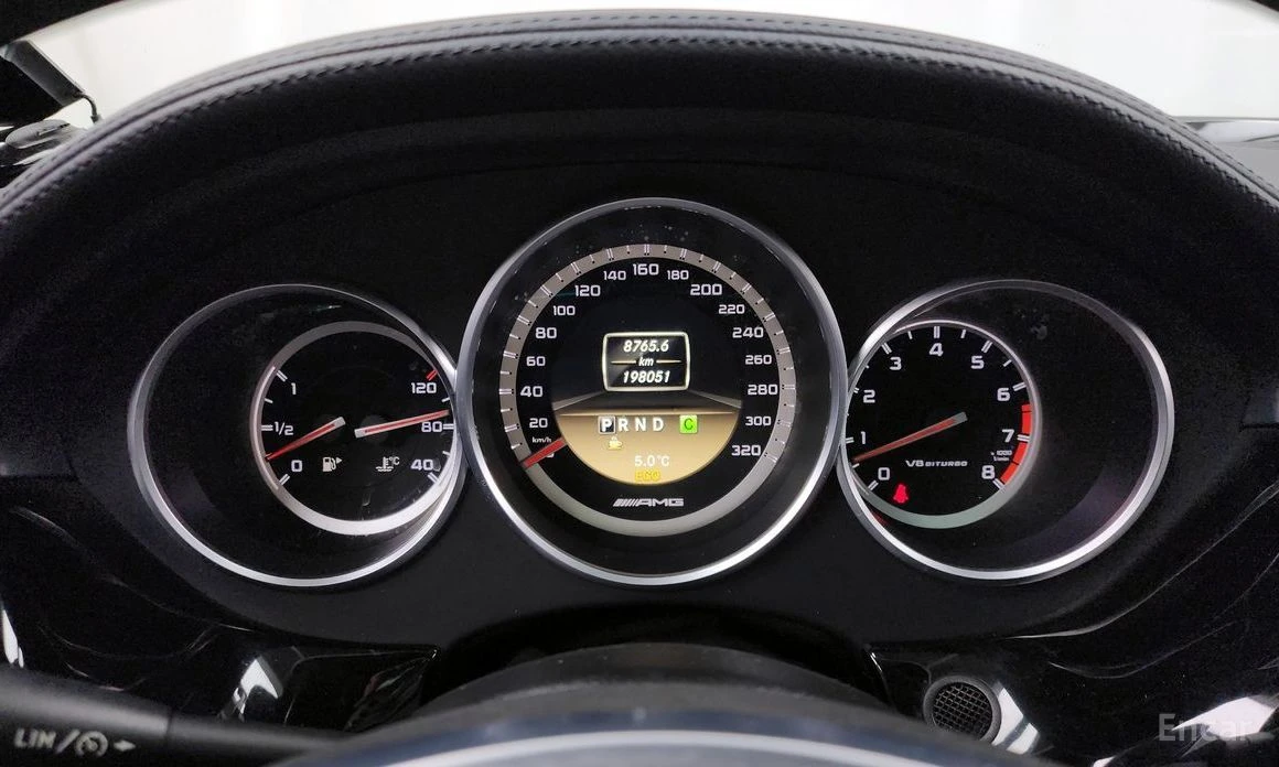 Mercedes-Benz CLS 63 AMG  - изображение 8
