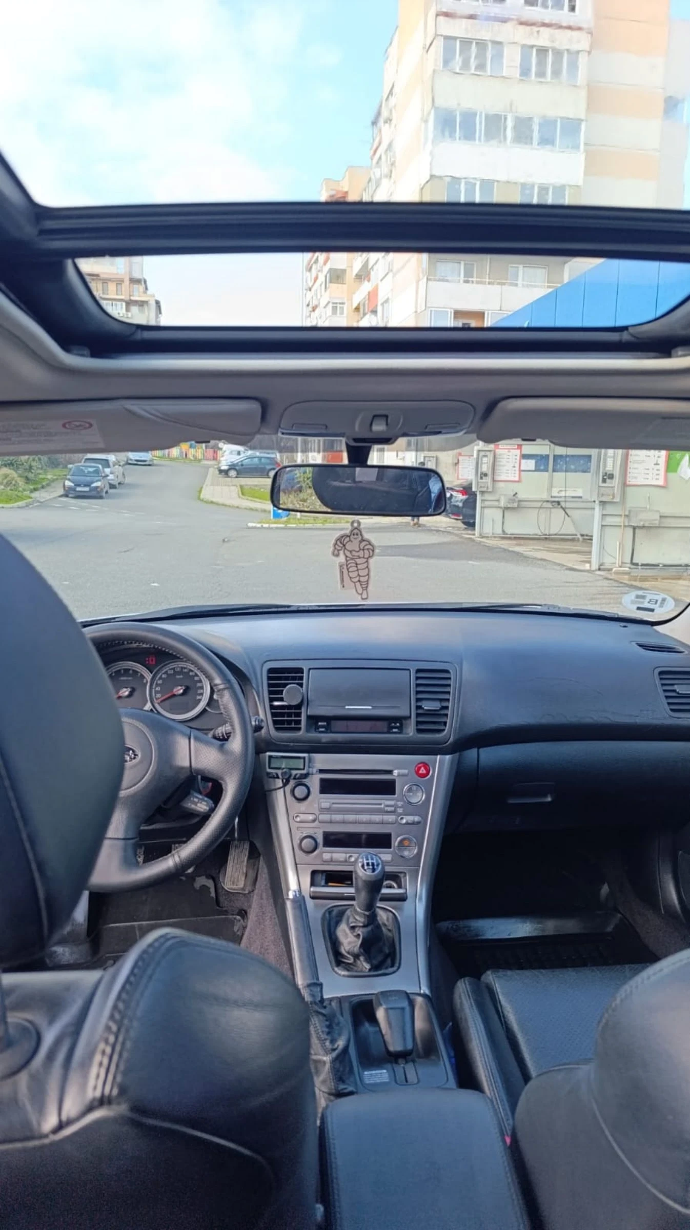 Subaru Legacy 2.5i, снимка 3 - Автомобили и джипове - 53759752