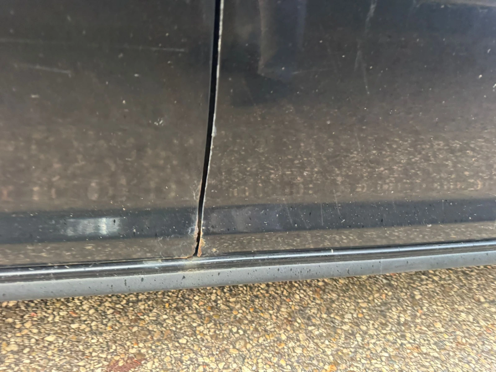 VW Touran 2.0-140TDI* COMON RAIL* KLIMA* NOV VNOS, снимка 5 - Автомобили и джипове - 54045336