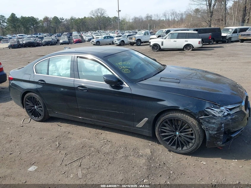 BMW 540 3.0l I xDrive, снимка 13 - Автомобили и джипове - 54859725
