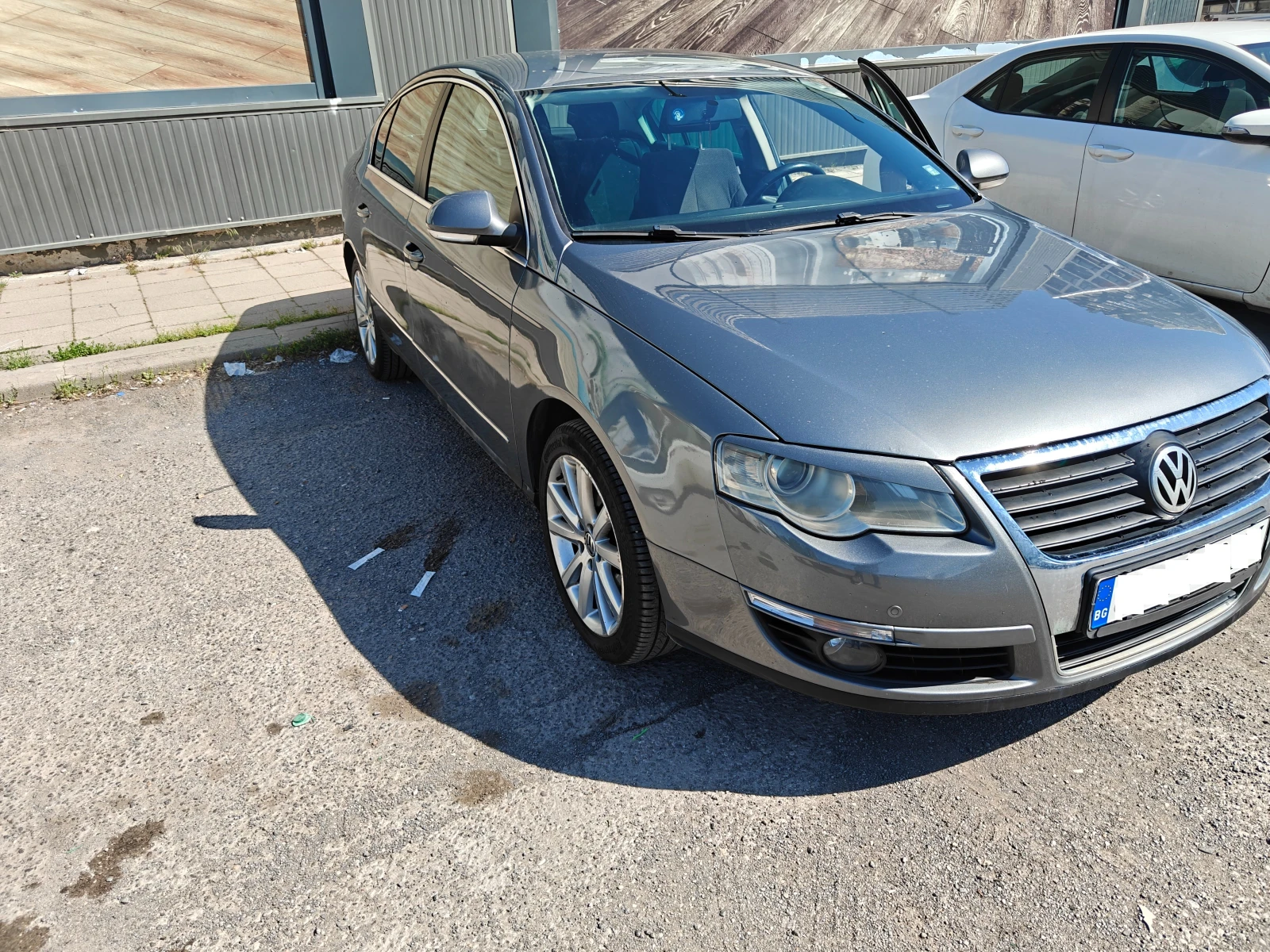 VW Passat B6, снимка 5 - Автомобили и джипове - 55106145